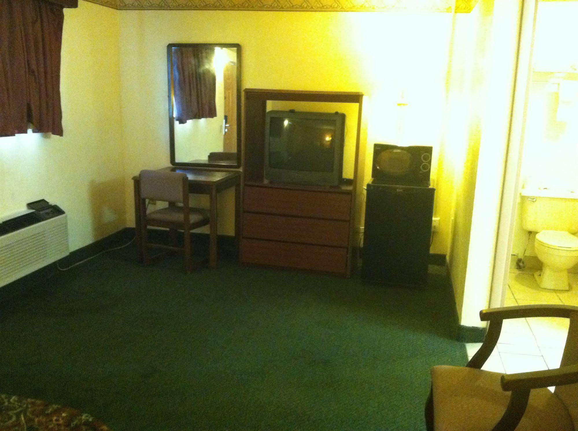Motel 6 Calera Zewnętrze zdjęcie